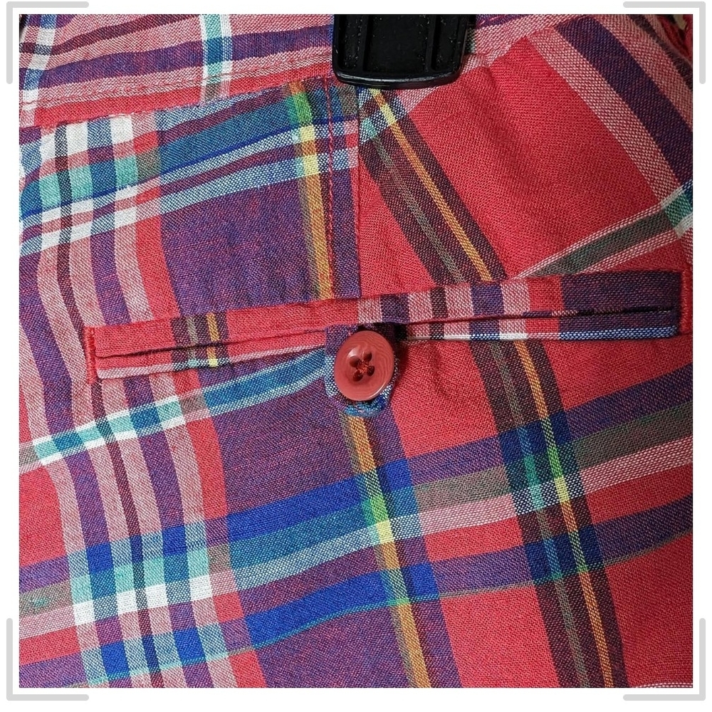 Pre-owned Women Plaid Red Shorts - Picture 3 of 6